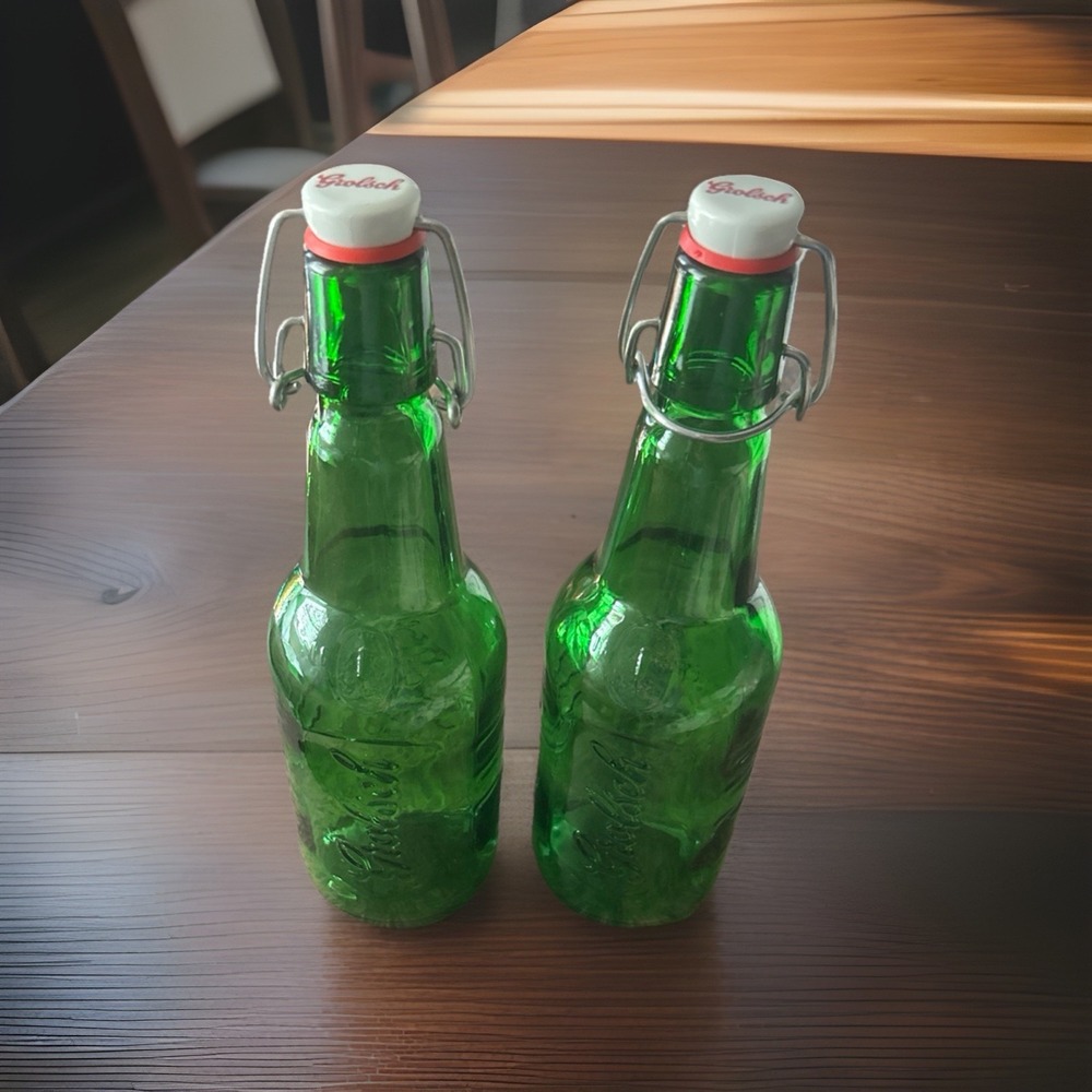 Grolsch Swing Top Green Bottles Set of 2 Reusable Flip Brewing Home Decor VTG